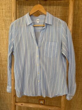 GAP Light Blue & White Striped Casual Button-Down Shirt